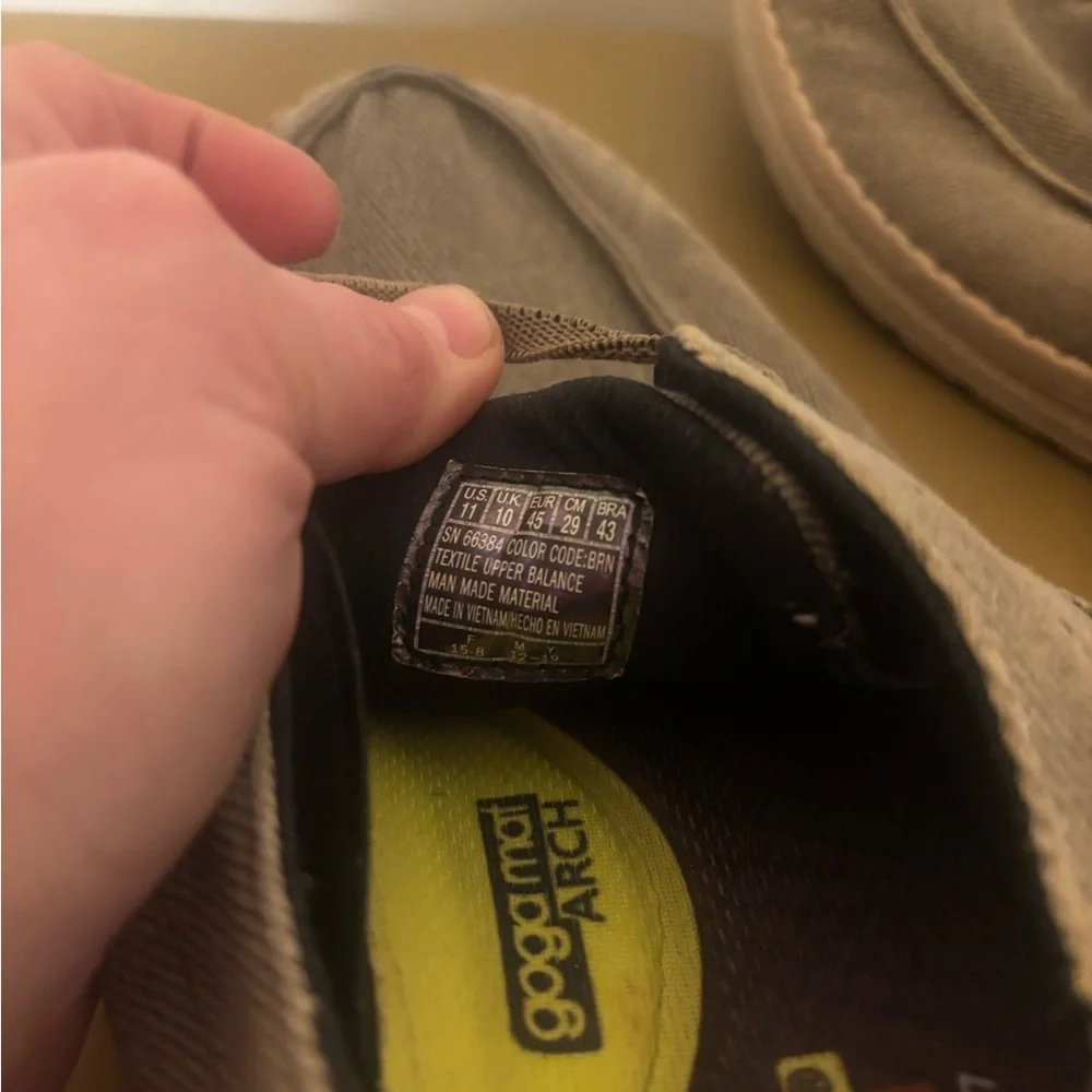 Skechers step out
